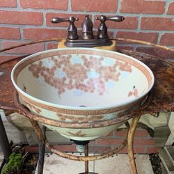 Vintage Sink Chinese