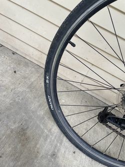 Giant S-XS 700c Bike Wheel with Tire