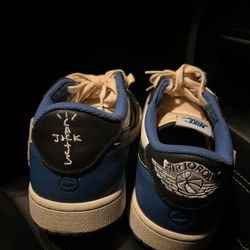 Travis Scott Jordan 1 Low
