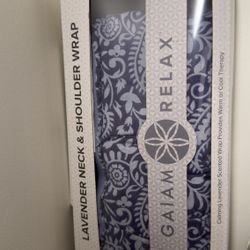 Gaiam Relax Neck & Shoulder Wrap