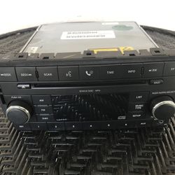 2007 Jeep Wrangler Stock Stereo Head Unit