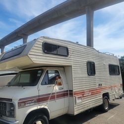 1983 Chevy Tioga  RV