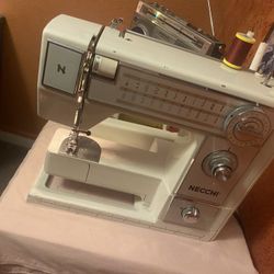 Necchi Model 575 FA Sewing Machine