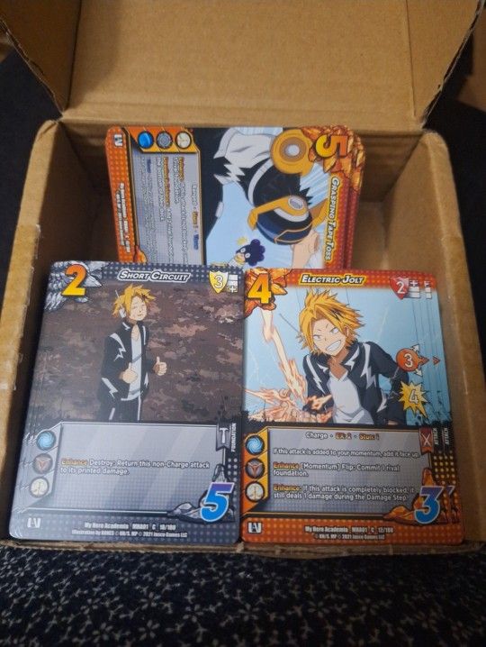 Lot of 500+ NEAR MINT My Hero Academia Trading Cards UC/COMMONS!