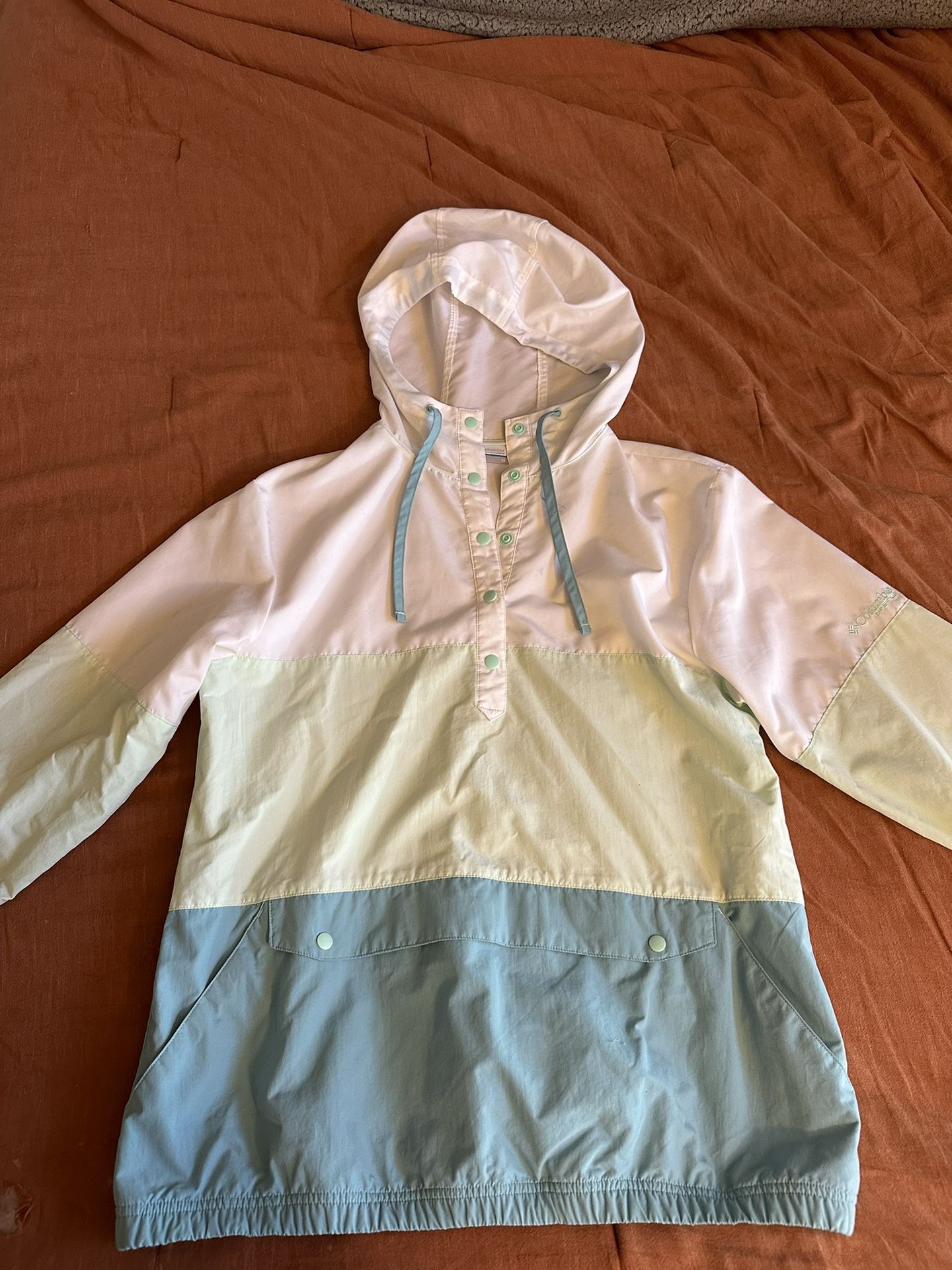 Columbia Pullover Rain Jacket 