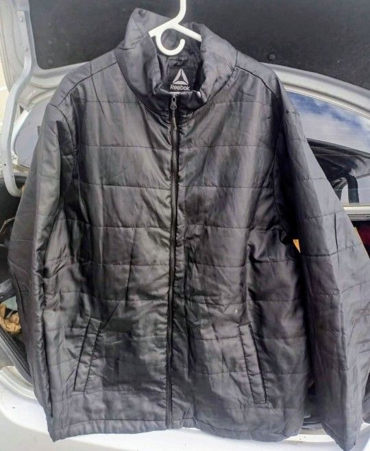 Reebok Quilted Puffer Style Zippered Jacket - Black, 2XL, Has Small tear along back inseam, Easy to Sew, Sell as is $20