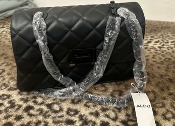 BLACK PURSE -ALDO 