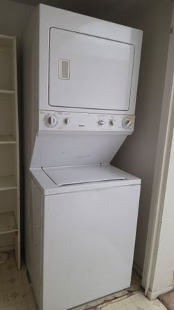 Kenmore Stacked washer/dryer