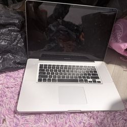 Laptop 