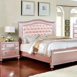 Brand New! 6pc Full Size Bedroom Set😍
Take it home with $49down
Hablamos Español Y Financiamos 🙋