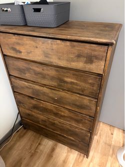 Solid Wood 5-Drawer Dresser, Rustic Finish