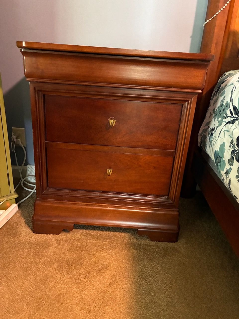 Normal Panel Stand Pair of night stands for Sale in Mays Landing, NJ - OfferUp