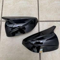 Q50 Gloss Black M Style Caps 