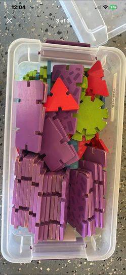 Interlocking Assembly Pieces 