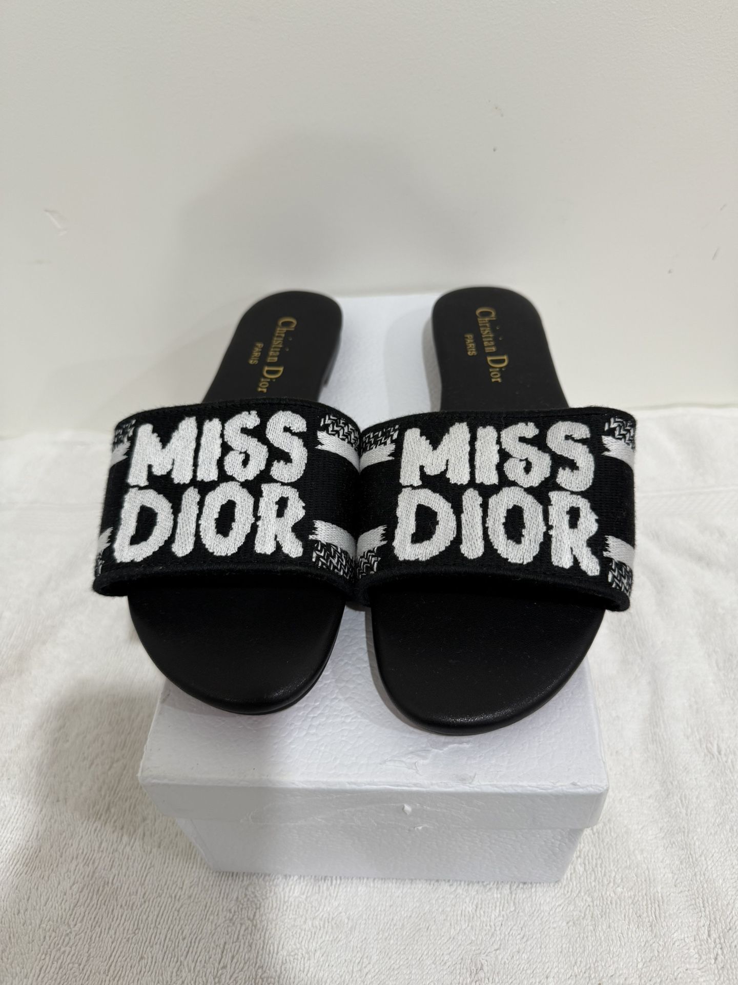 Dior Sandles