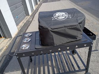 Smoker grill pellet