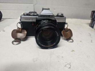 Minolta XG7 35mm film camera