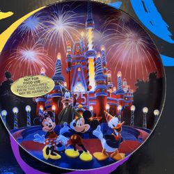 Disney 25th Anniversary Commemorative Plate
