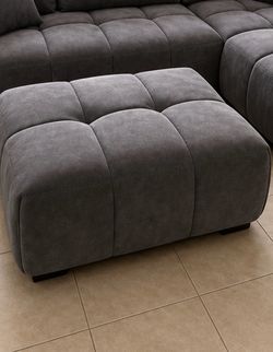 GREY tufted Ottoman 🩶✅🩶