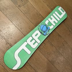 144cm Stepchild snowboard 