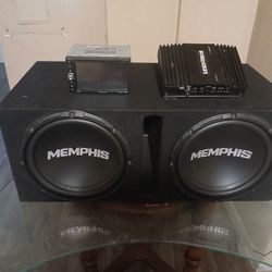 Car Stero Touch Screen 8 In Radio With Remote 2 Memphis 15 Subwoofers On With Amp
