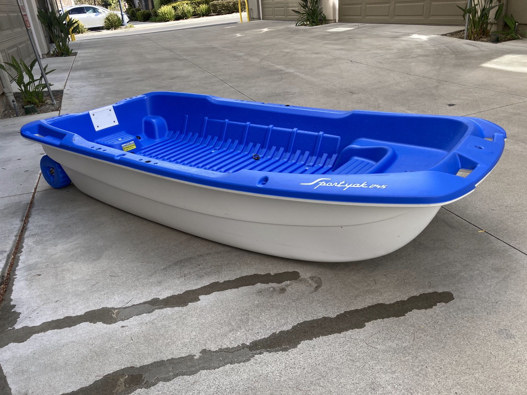 bic SportYak 245 dinghy boat