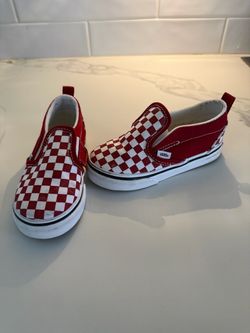 Toddler vans (8c)