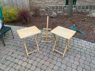 2 Lunch tables