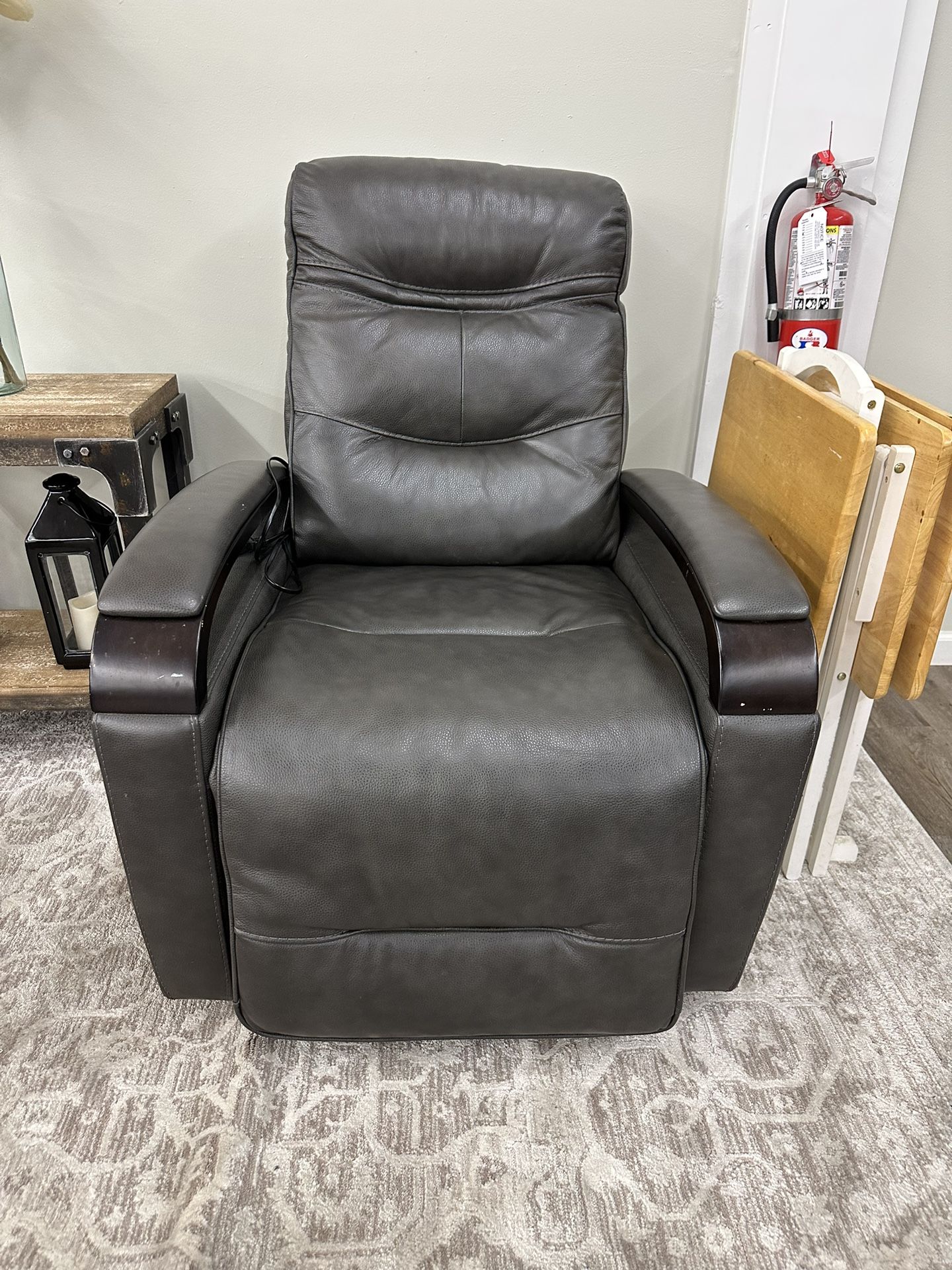 Leather Recliner Electric