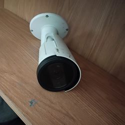 AXIS P1455-LE Network Cameras