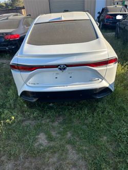 2021-2024 Toyota Mirai For Parts