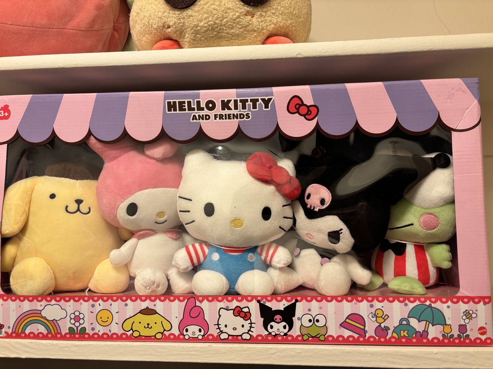 Hello Kitty and Friends Plushie Set!