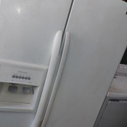 White Side By Side Refrigerator 