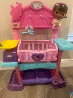 Doc Mcstuffins Nusery Set Kids toys