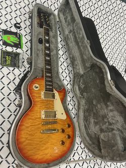Epiphone Les  Paul Sunburst. 