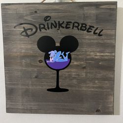 Wooden Signs.- Hanging Decor.