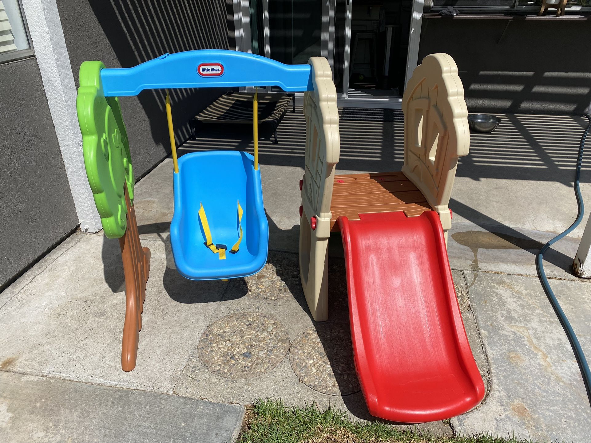 Little Tikes Hide & Seek Climber And Swing