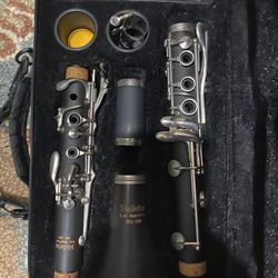 Clarinet Set Up. Everything Included. 