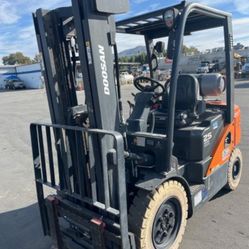 Doosan G25P-7DF Warehouse Forklift 