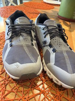 On Cloud Shoes Womens Size 9 .5 Blue CloudTec Running Sneakers Athletic