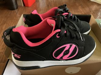 Girls Heelies / Shoes