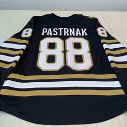 FANATICS Boston Bruins Centennial David Pastrnak Breakaway Jersey Mens Medium