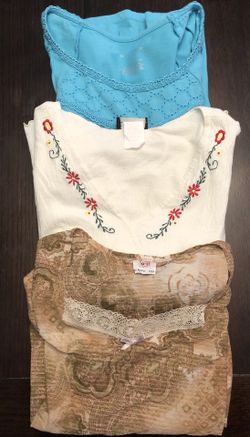 Maternity blouses