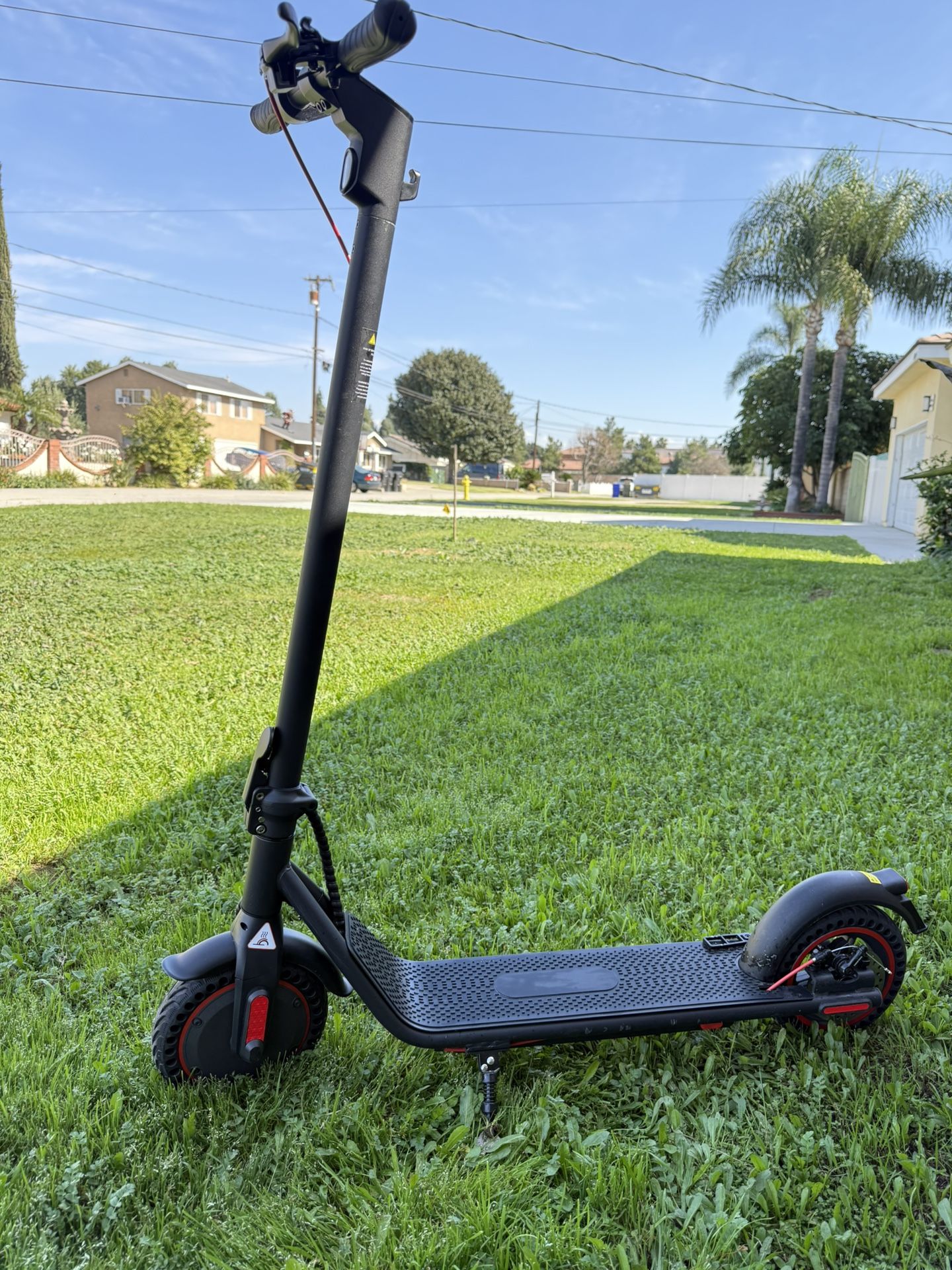Electric scooter