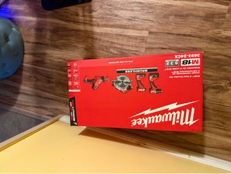 Brand New. Milwaukee M18 4-Tool Combo Kit 3693-24CX