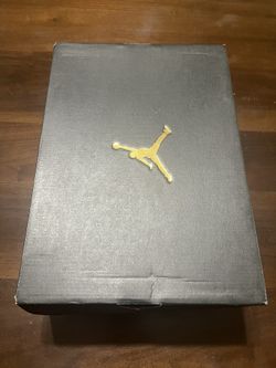 Air Jordan 1 Mid Cherrywood Size 10