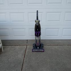 Bissell Power Lifter Swivel Pet Vacuum Cleaner