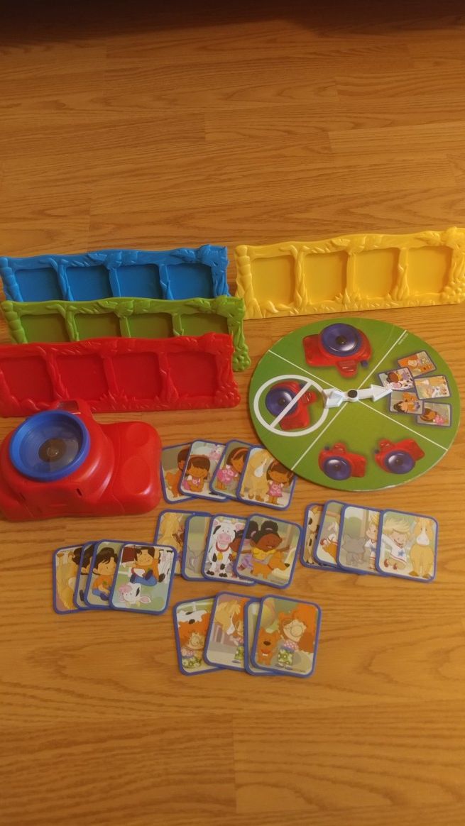 fisher price discovery photo camera game