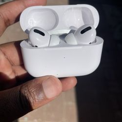 AirPod Pros 