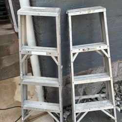 2 Small Aluminum 4ft Ladders 